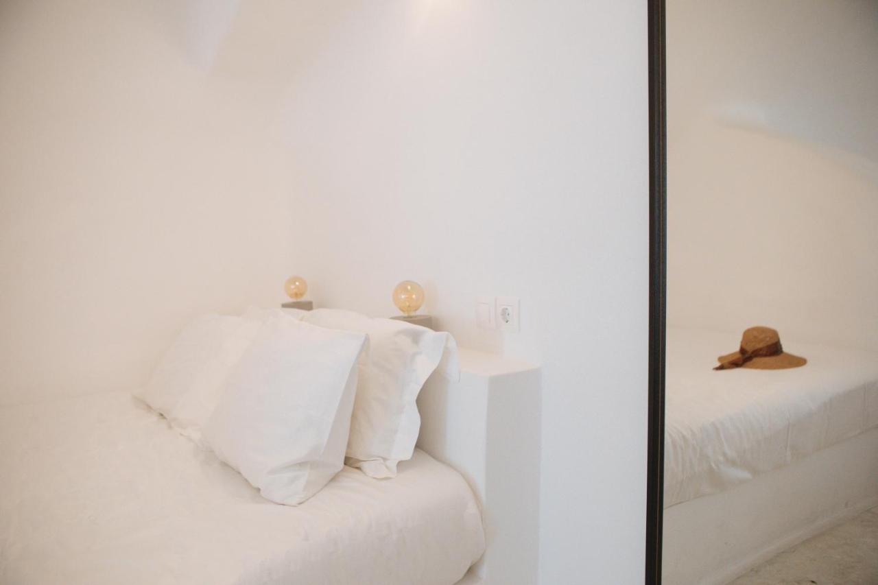 Assyrtiko By A Terre Cave Villas Ия Экстерьер фото